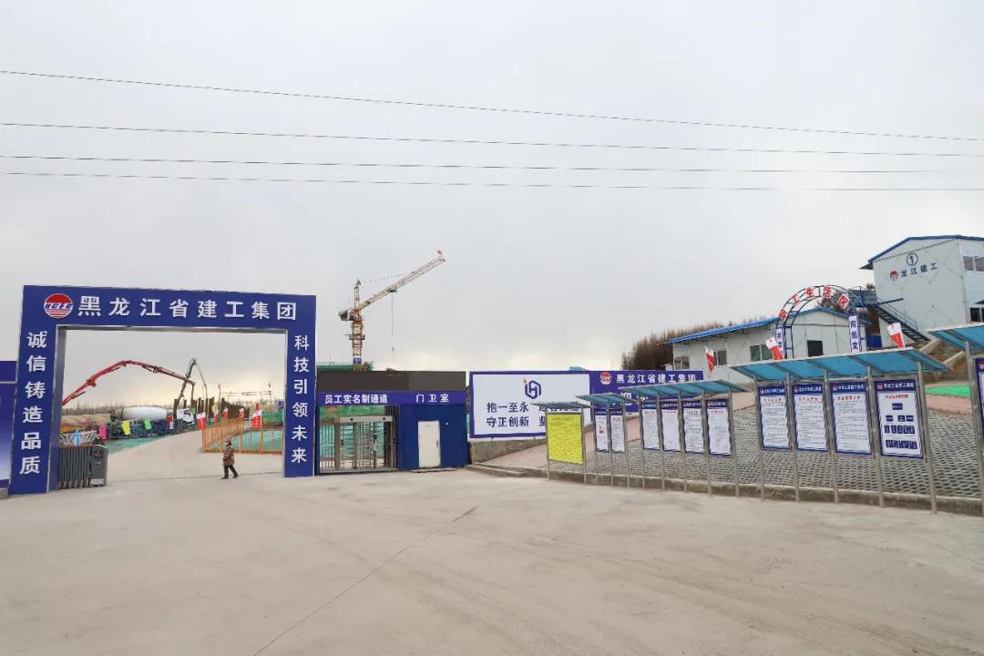 1605082176103056.jpg 90.jpg